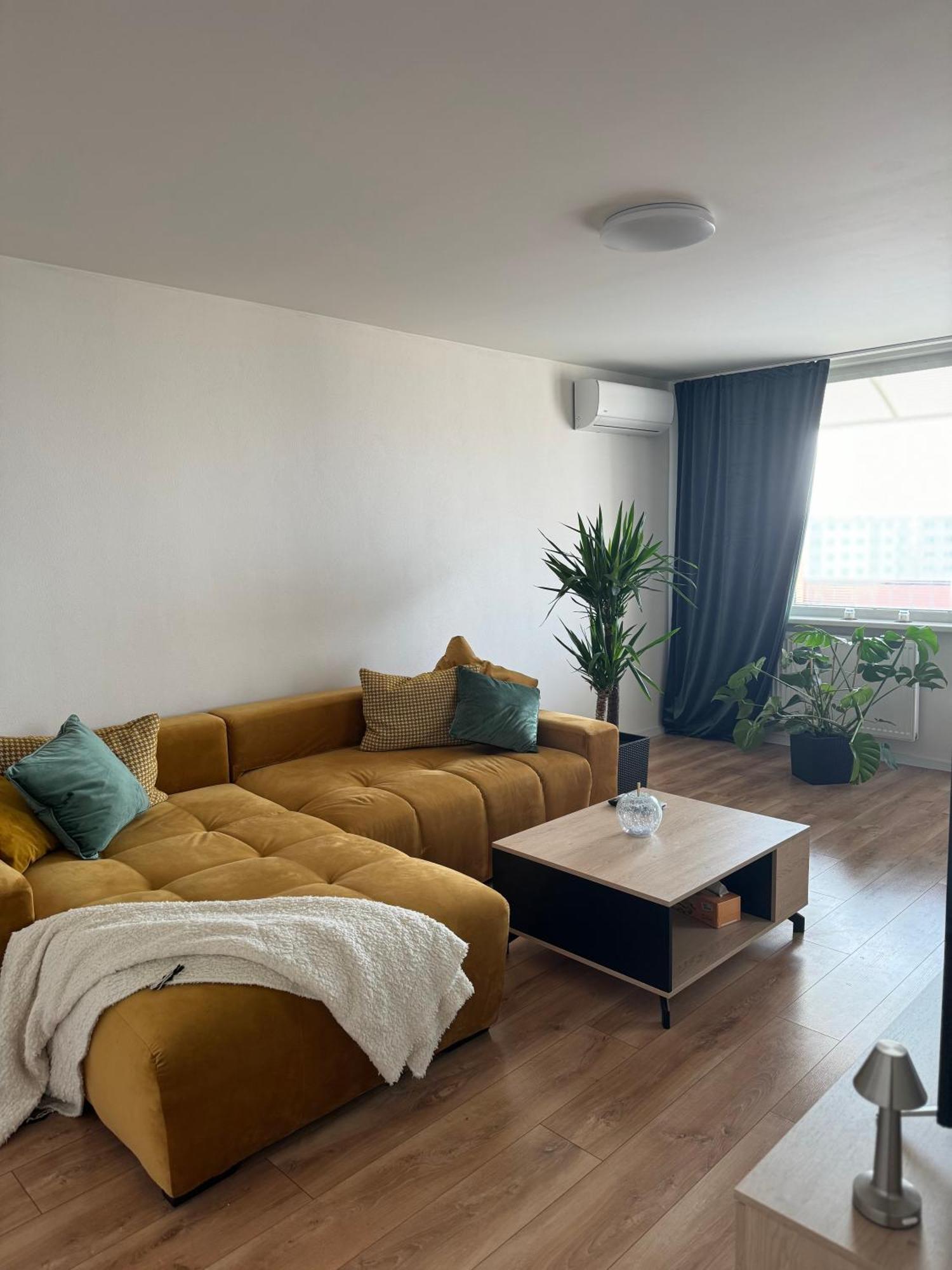 Modern Central Apartment Nitra Exteriér fotografie