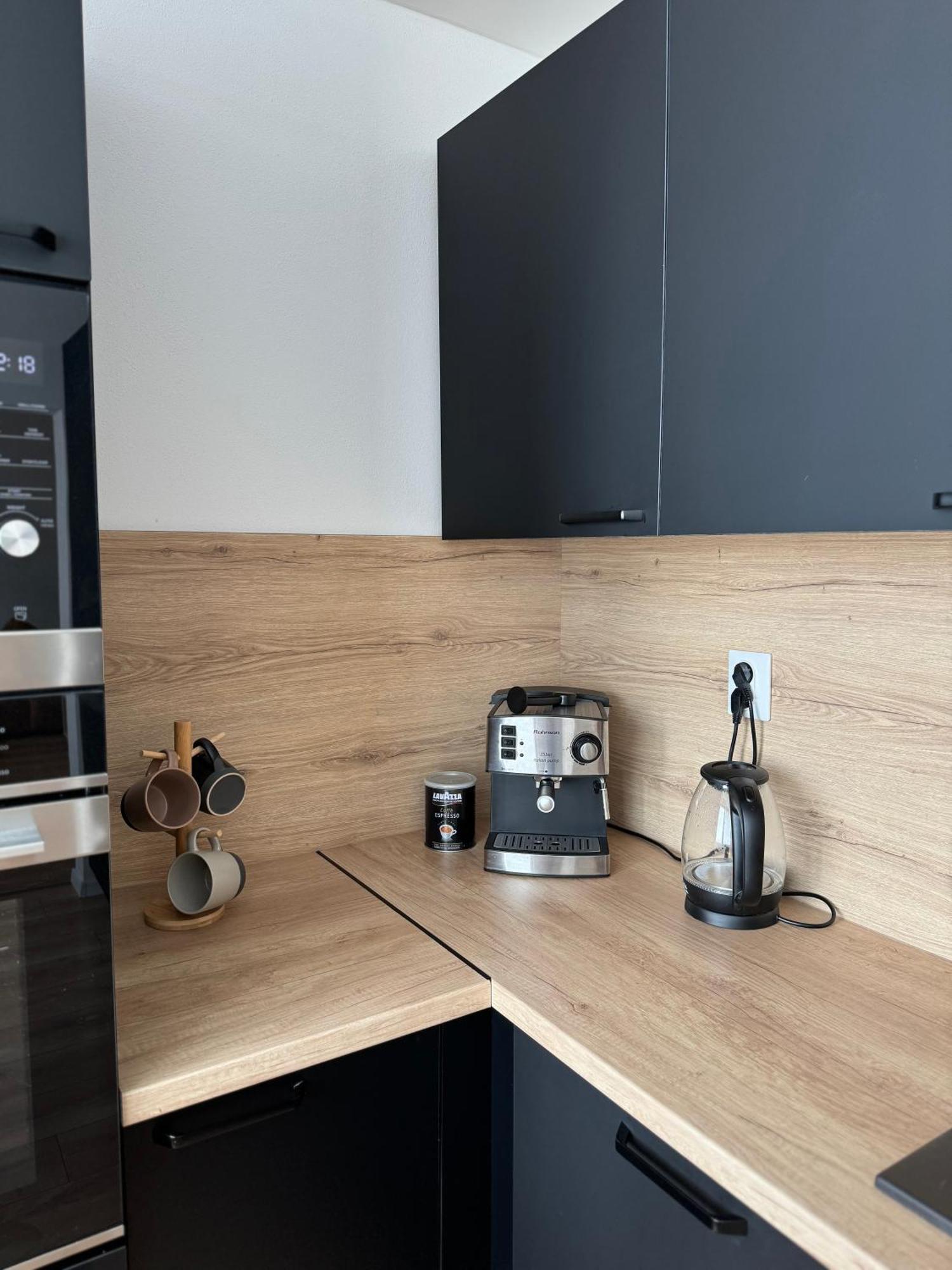 Modern Central Apartment Nitra Exteriér fotografie